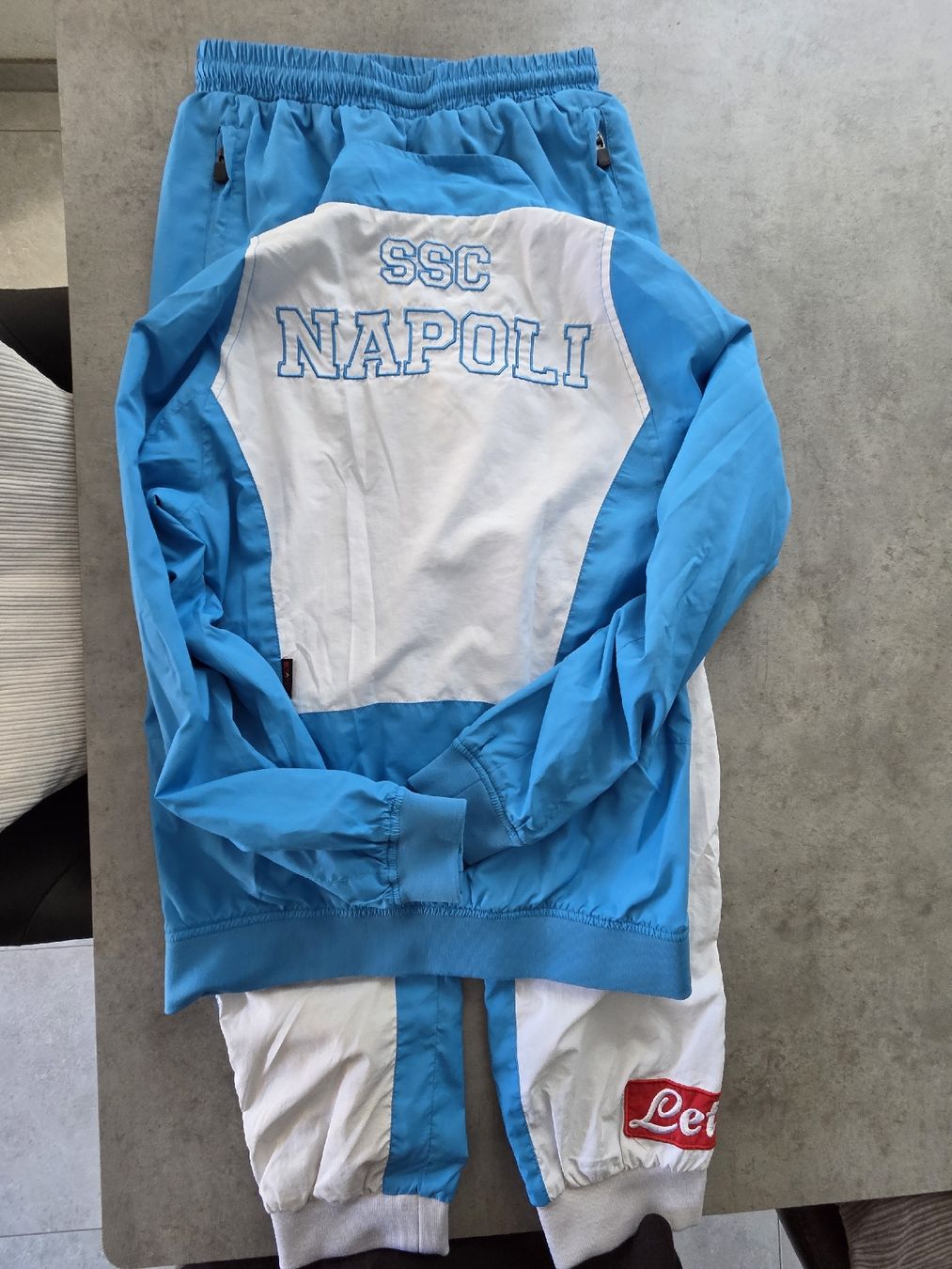 Completi: Napoli Kappa Kinder Trainer Jogginganzug – Usato da Dintikon venduto da Salentino19822 1