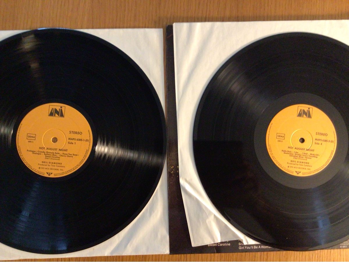 Schallplatten: NEIL DIAMOND, Hot August Night, 2 LPs, 1973 – Gebraucht aus Steinach von  3