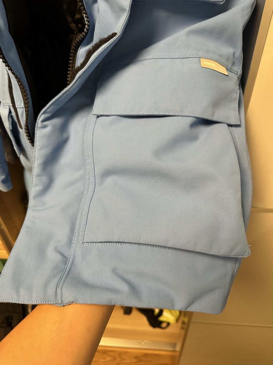 Vestes: Reima Jacke Blau – D'occasion à Hinwil par BMW-M-E60 4