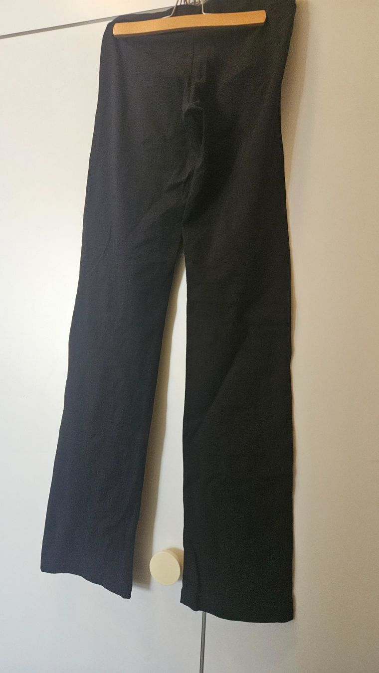 Pantaloni: Pantaloni da ginnastica di cotone nero Perform tg. 36 – Usato da Melano venduto da H-Sara 1