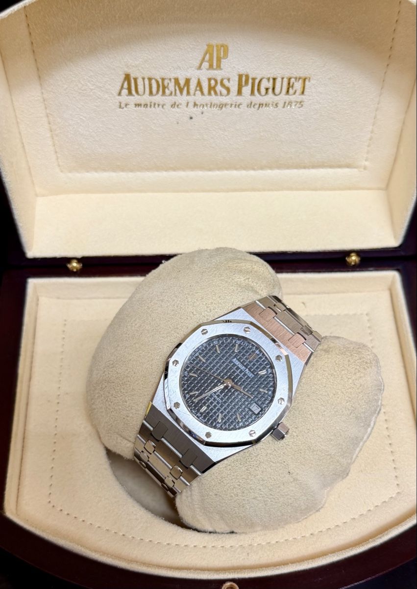 Audemars Piguet Montres: Audemars Piguet Royal Oak 14790ST – D'occasion à Zürich par WATCHROOM 3