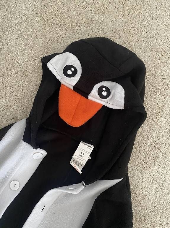 Costumi: Pinguinkostüm Kinder 7-9jährig/ 122-134 – Usato da Horw venduto da sere4 1