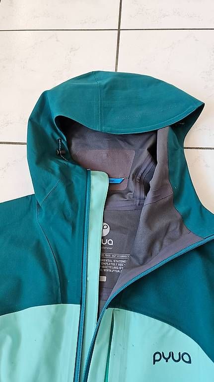 Giacche: Veste de Ski Pyua – Usato da Montbrelloz venduto da lodoud 2