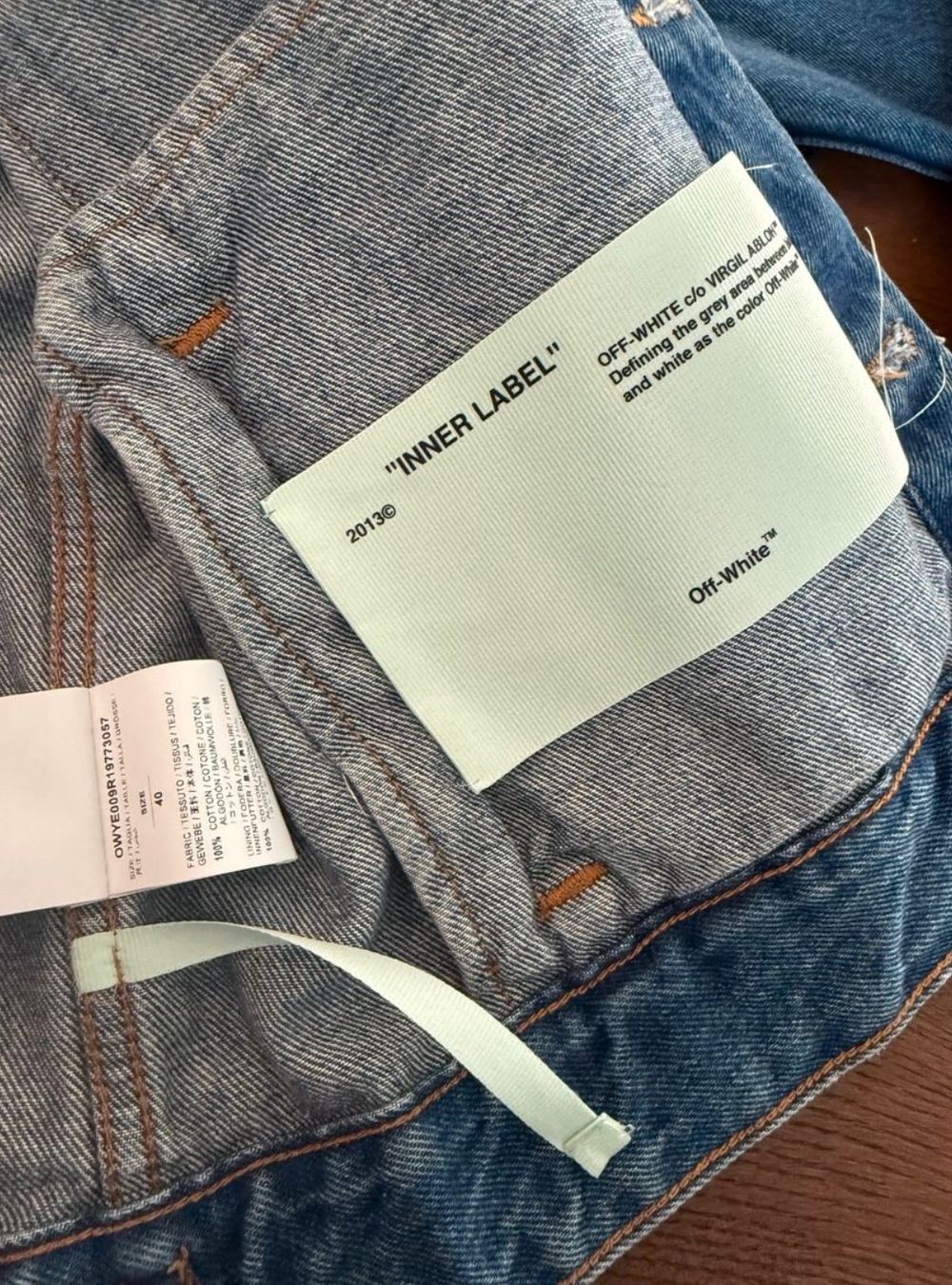 Off-White Giacche: Off-White Denim Jeans Jacke – Usato da Luzern venduto da THINGS-11 1