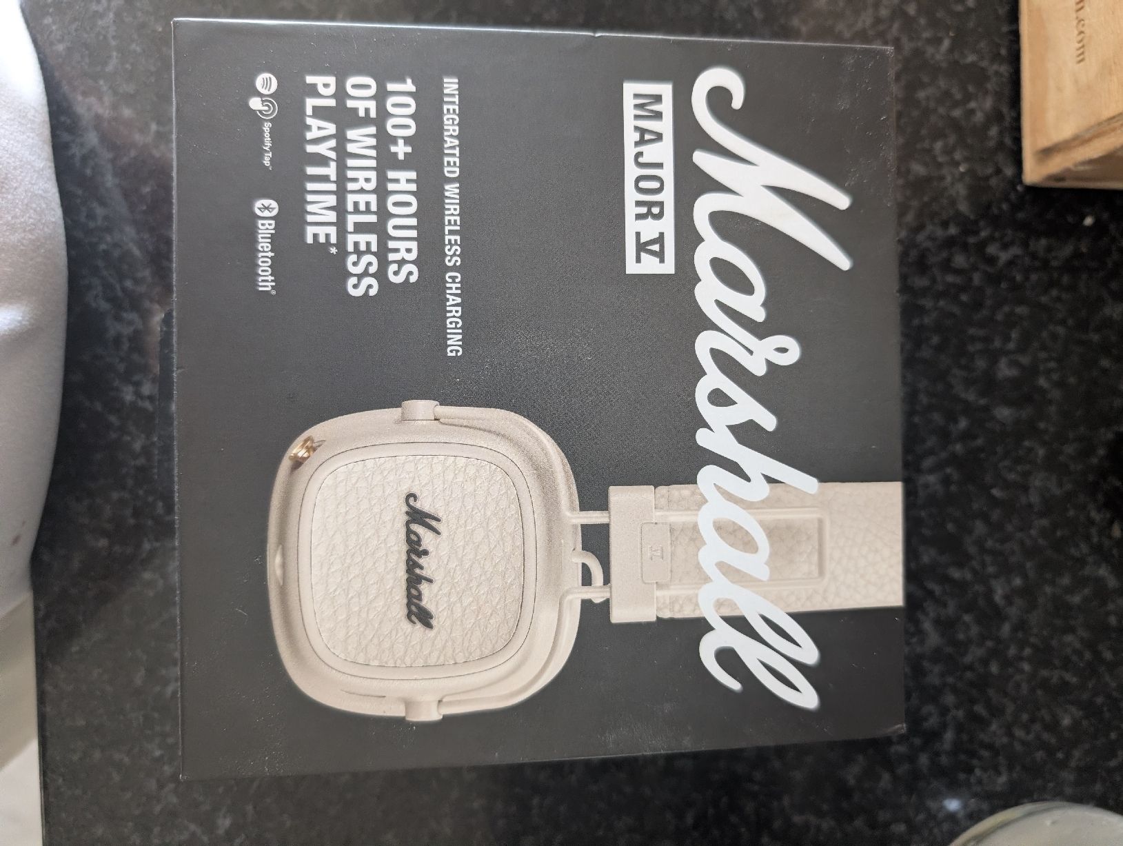 Marshall Kopfhörer: Kopfhörer Marshall weiss/beige fast neu – Neu (gemäss Beschreibung) aus Rieden AG von bar_8gdb 2