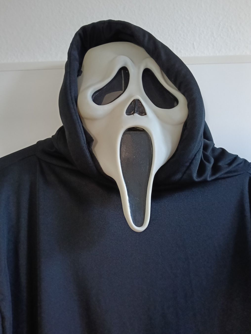 Costumi: Kostüm / Scream / Scary Movie / Ghost Face – Usato da Binz venduto da HaK_79