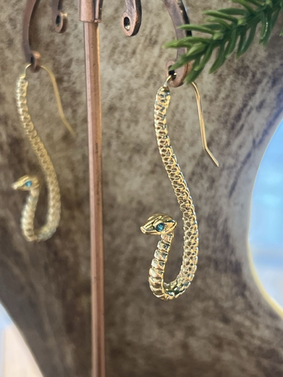 Orecchini pendenti & Orecchini a lobo: Schlangenohrringe, Goldig – Nuovo (secondo la descrizione) da Seon venduto da Sunny-Schmuck78 1