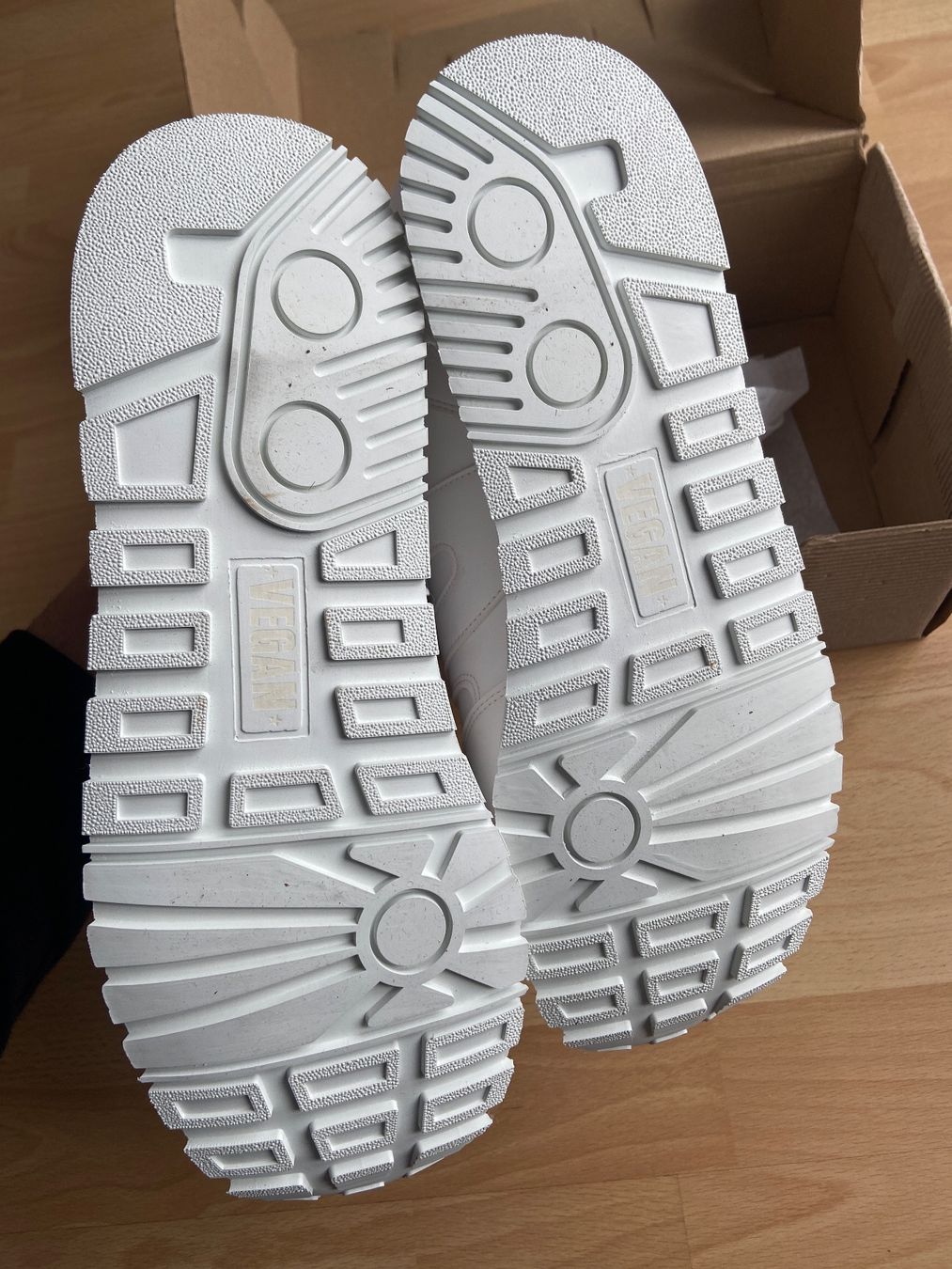 Herrenschuhe: Vegetarian Shoes, Grösse 45 – Neu (gemäss Beschreibung) aus Wabern von fingersinfactories 5