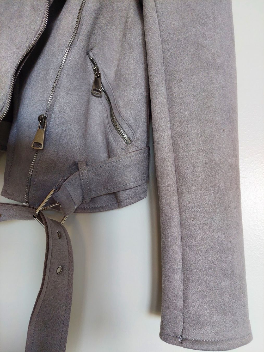Giacche: HELLGRAUE KURZE JACKE GR. XS – Usato da Münchenstein venduto da Strupfi 2