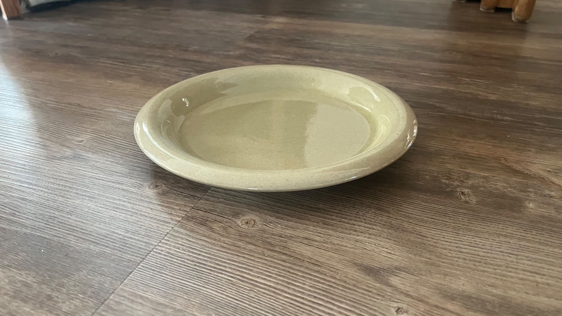 Teller: Boda Nova grosse Teller. Durchmesser 18cm – Gebraucht aus Itingen von Haefi