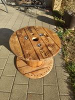 Holz Kabelrollen Tisch (Bobiene)