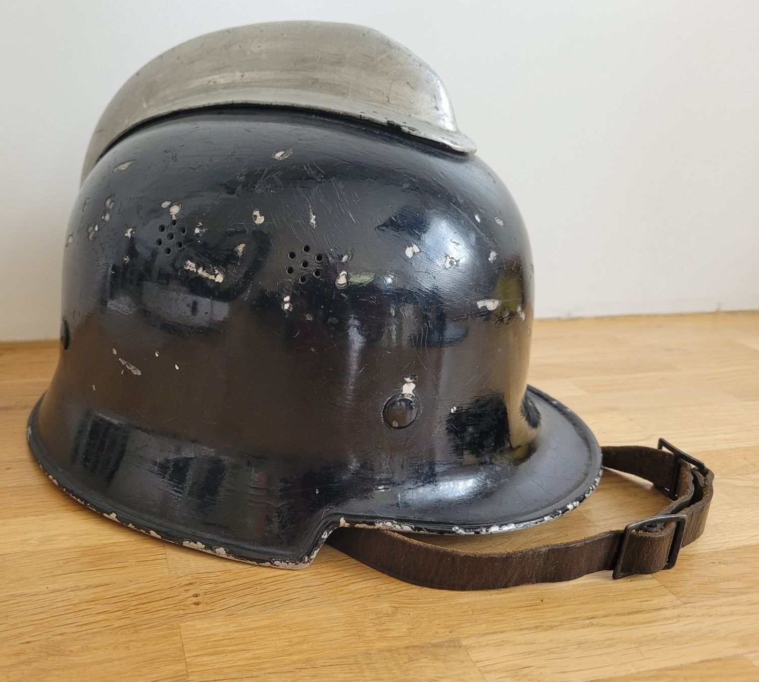 Uniformi: M34 Feuerschutzpolizei, Wehrmacht, WW2 – Usato da Kriens venduto da KTP