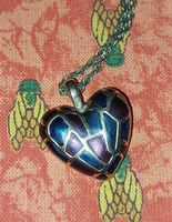 Pendentif coeur cloisonné