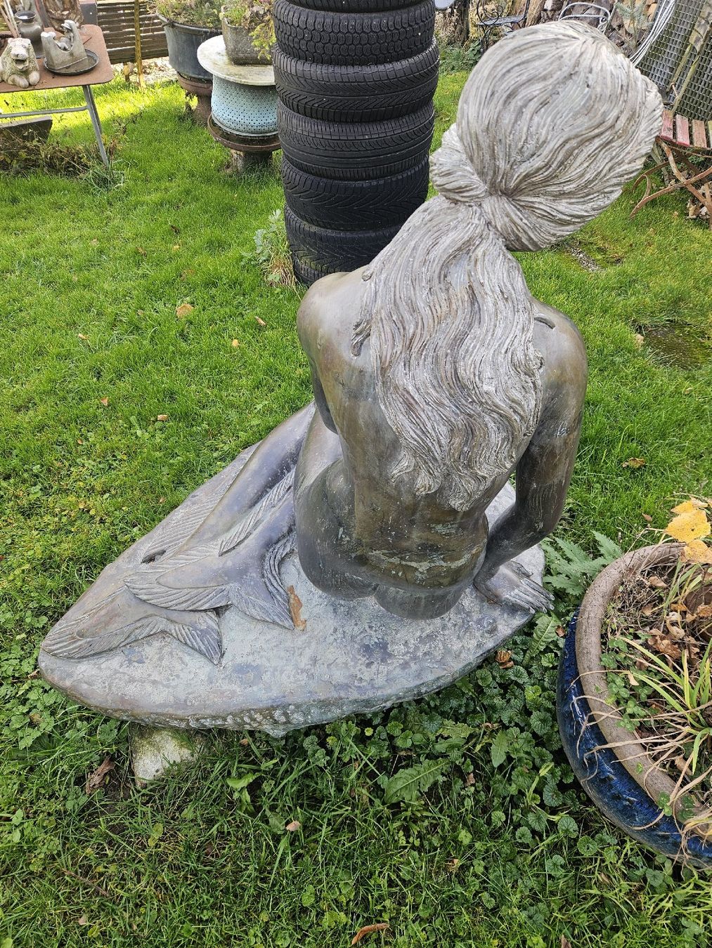 Sculptures & Statues: bronze skulptur akt – Défectueux à Schwellbrunn par Omega-alpha 3