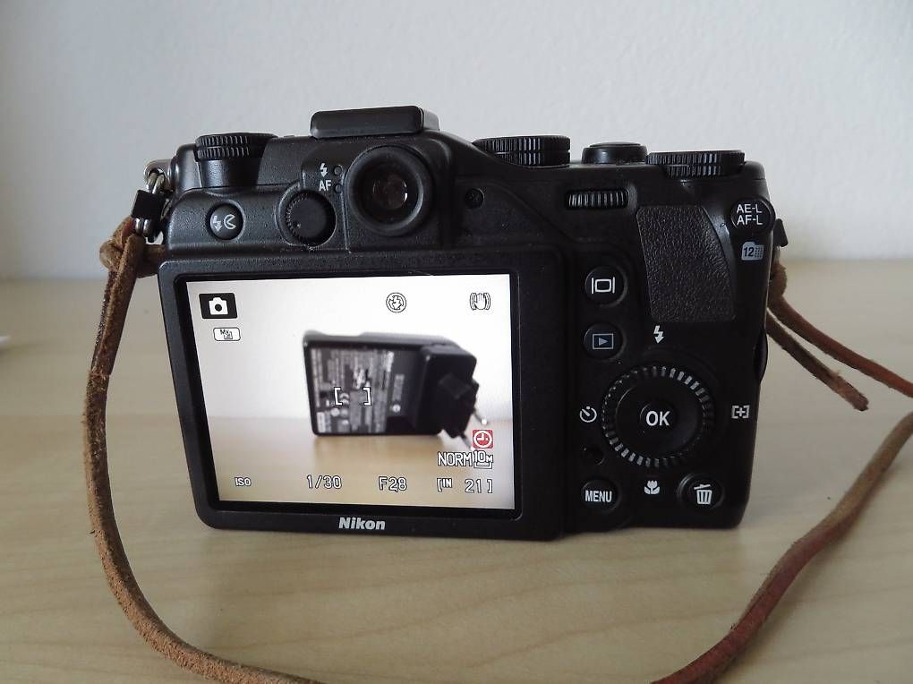Coolpix Kamera: Nikon Coolpix P7000 Digitale Kamera – Gebraucht aus Ortschwaben von CitrousD 1