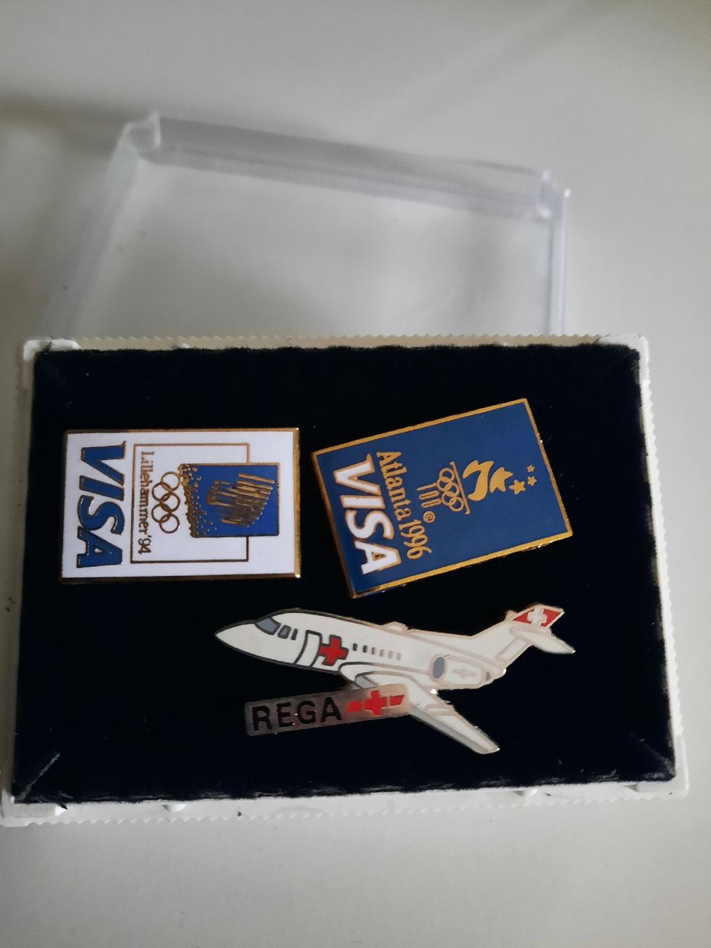 Spille & Fermagli: Pin's VISA olimpiadi 1994 1996 e Rega – Usato da Biasca venduto da Old_6blh 1
