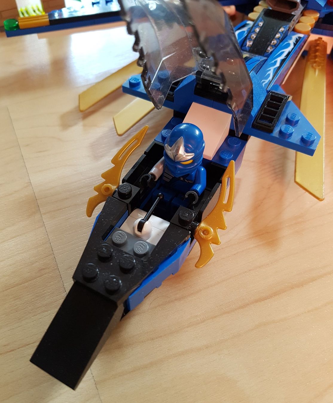 Lego Kit di costruzioni: LEGO - NINJAGO - JAYS DONNER JET - 9442 – Usato da Jona venduto da Zauberstatt 4