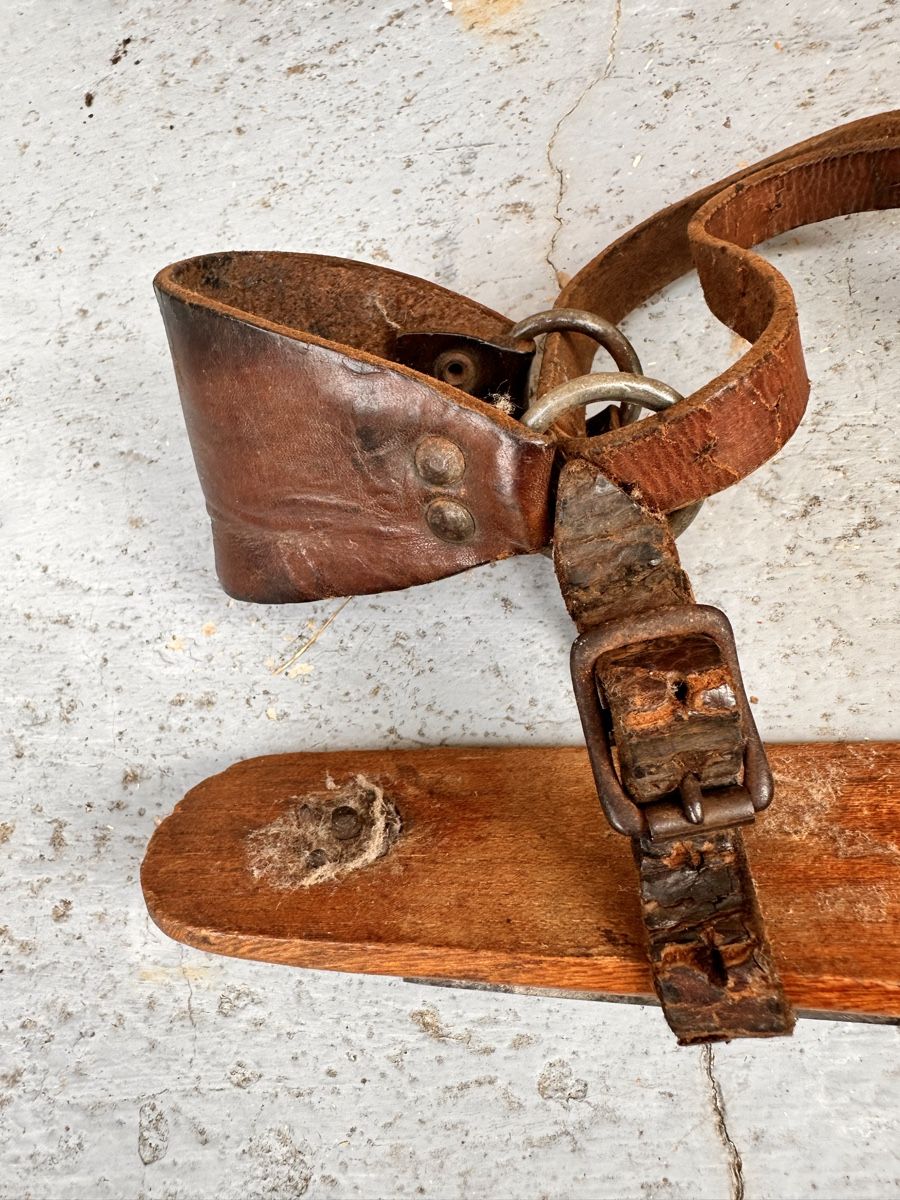 Pattini da ghiaccio: Ein alter Schlittschuh – Usato da Zürich venduto da marusapulmi 4