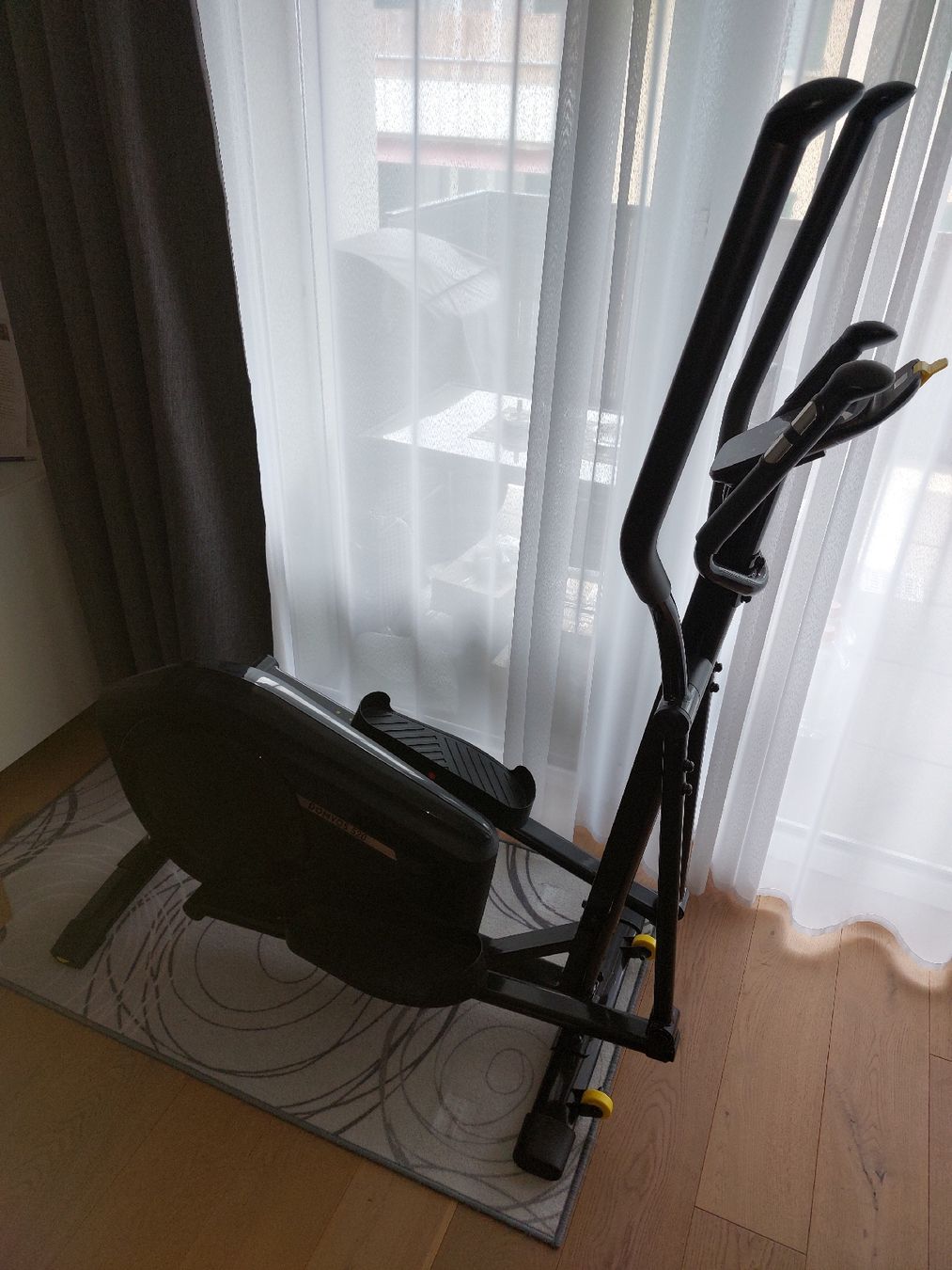 Decathlon Hometrainer: Crosstrainer Dymos 520 Neu – Nuovo (secondo la descrizione) da Kloten venduto da Vitsch82