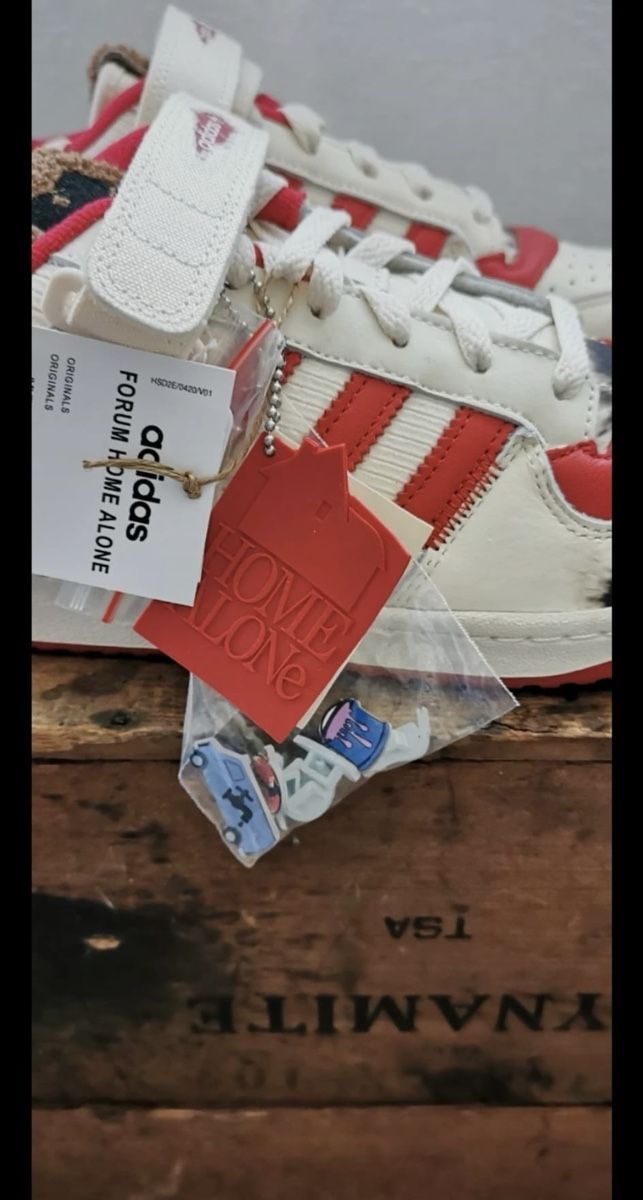 Adidas Herrenschuhe: Home Alone x adidas Forum Low – Neu und originalverpackt aus NYON von jeks 3