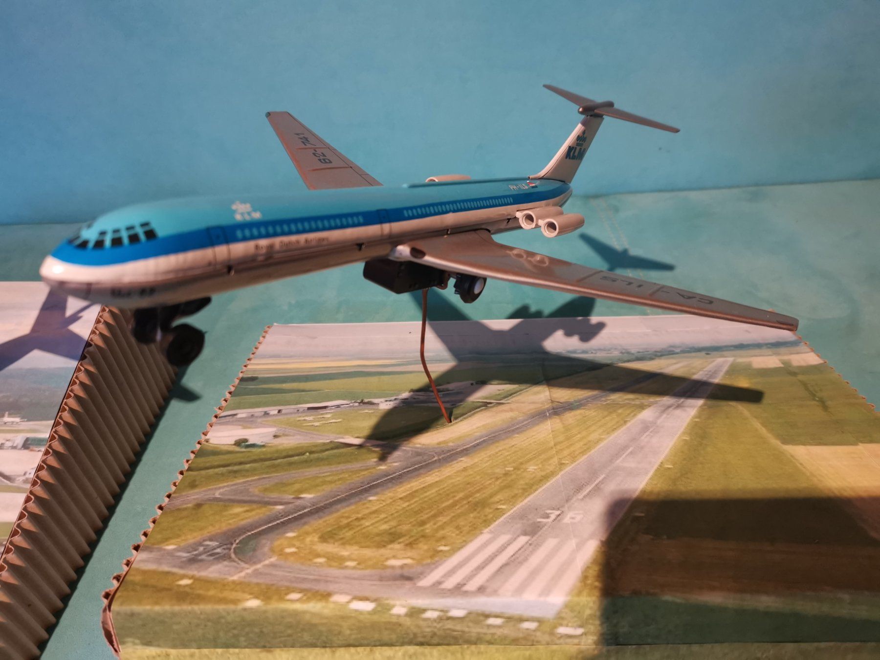 Kit di modellismo & Modellini statici: Flugzeug-Modell,  KLM – Usato da Giswil venduto da Zumsteed