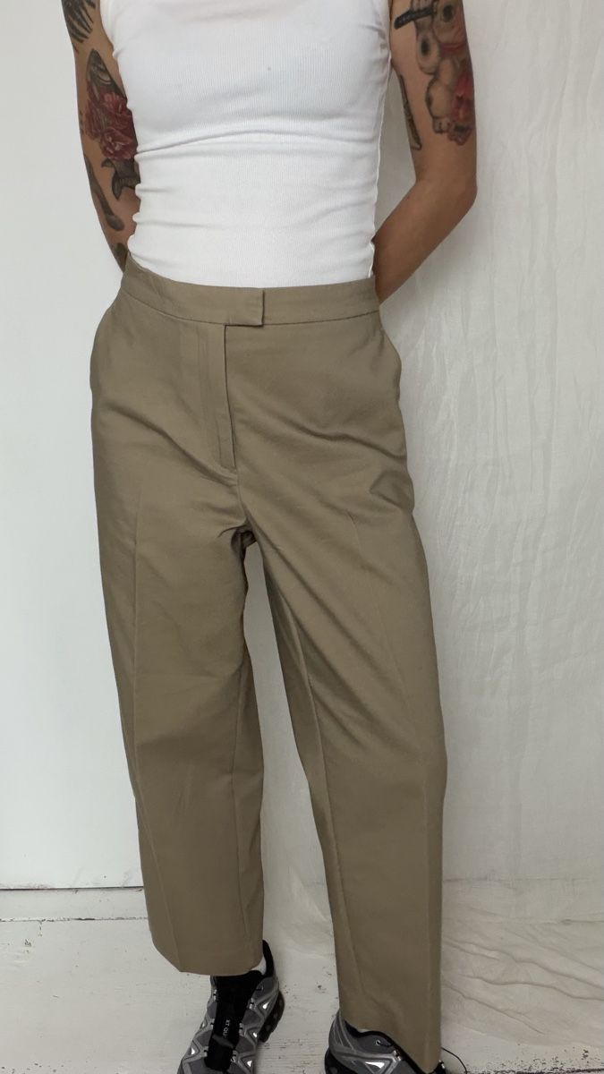 H&M Pantaloni: H&M Stoffhose beige Grösse 44  – Usato da Knonau venduto da Grapesvintage 5