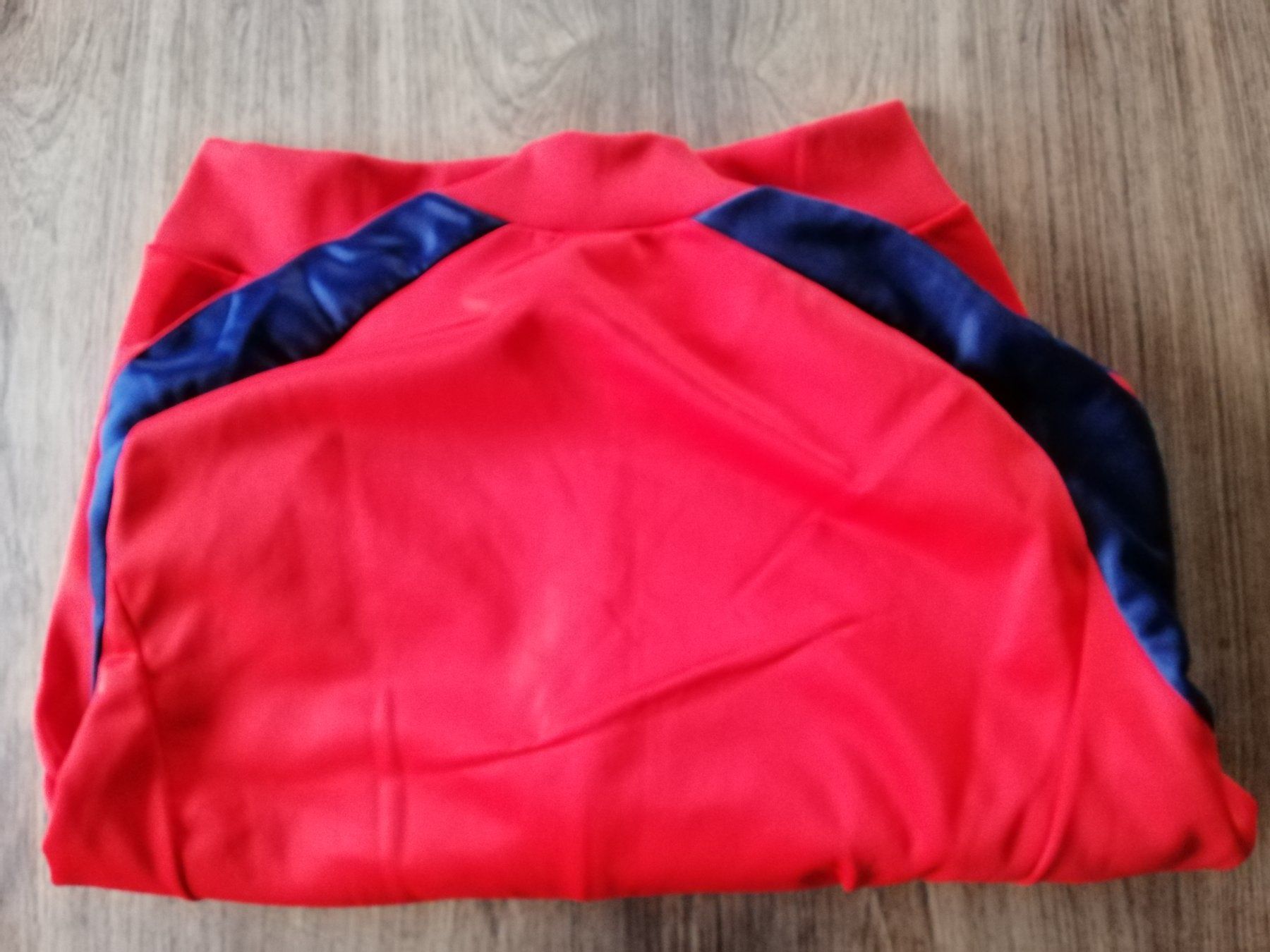 Adidas Giacche: Original Adidas Trainerjacke rot ,70er/80er – Usato da Villmergen venduto da MONCHHICHI 1