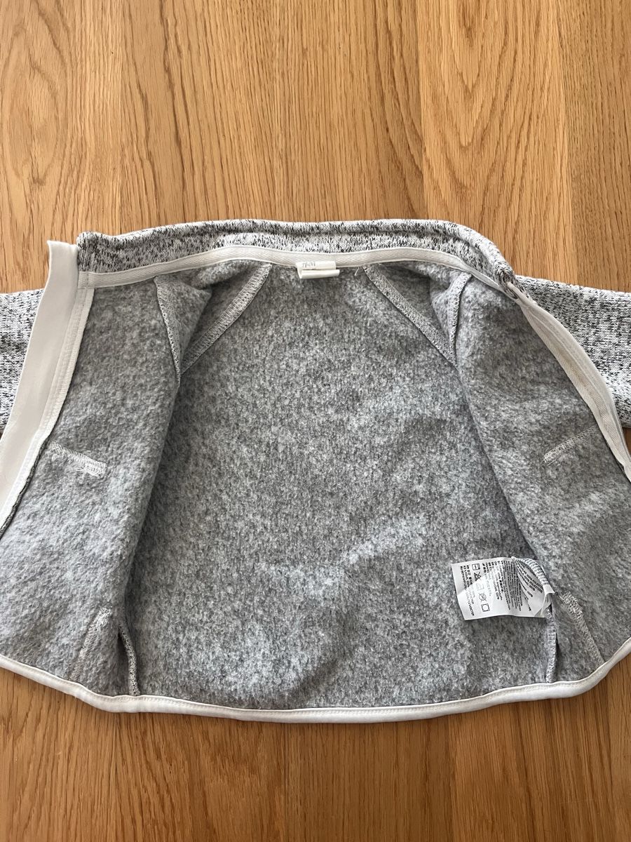 H&M Giacche & Cappotti: Fleecejacke Grösse 62  – Usato da Wetzikon ZH venduto da Higure 1
