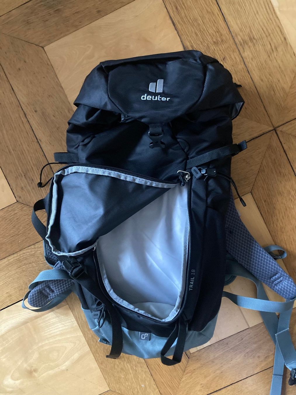 Deuter Rucksäcke: Deuter Trail 18 – Neu (gemäss Beschreibung) aus Bern von deb_r6bl 1