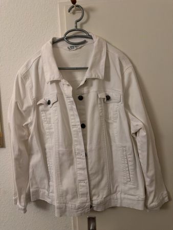 Veste en jean blanche bon état