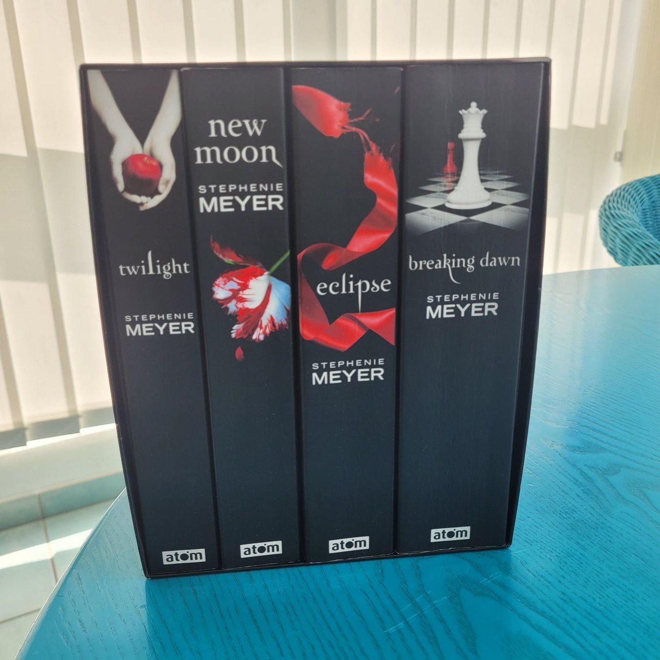 Libri: Twilight Saga Boxset , Schuber , Stephenie Meyer , englisch – Usato da SCHÜBELBACH venduto da CoKaHa
