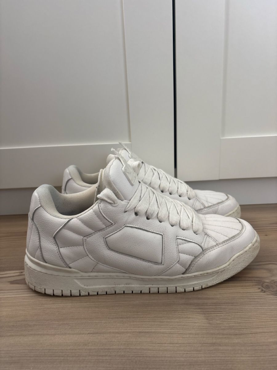 Scarpe da uomo: Peso Sneaker 44 – Usato da Windlach venduto da ssp_k9j9 2
