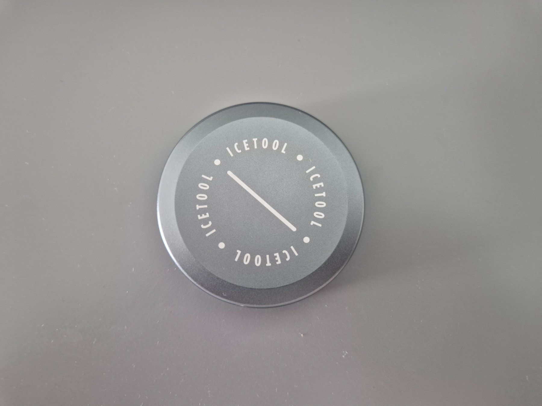 Contenitori & Simili: ICETOOL Dose Silber, edle Schnupf- / Snusdose – Usato da Gunzwil venduto da Andrin1998 1