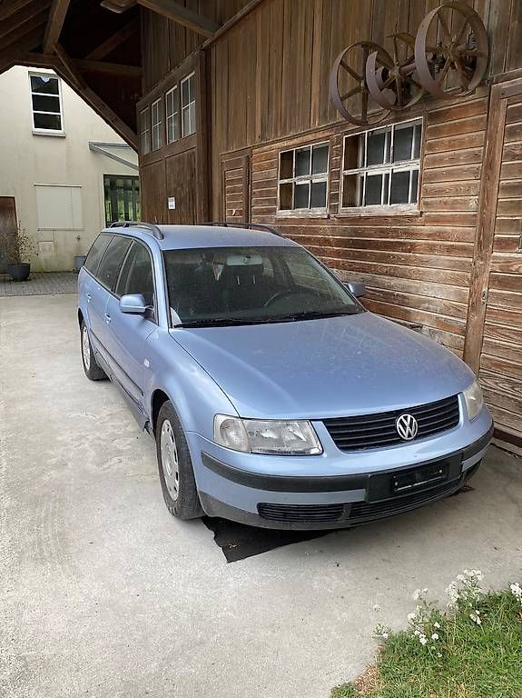 Autos: VW Passat Variant 1.8T 150 PS | Export/Bastler – D'occasion à Gutenswil par Benist89