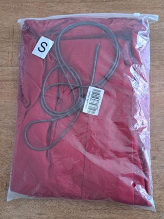 Vintage Mittelalterliches Kleid Farbe Rot (Wein) in Grösse S