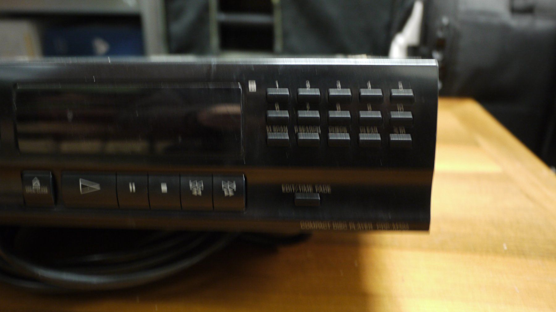 CD: SONY CDP-M309 CD Player – Usato da Kaiserstuhl AG venduto da GTM-Kaiserstuhl 1