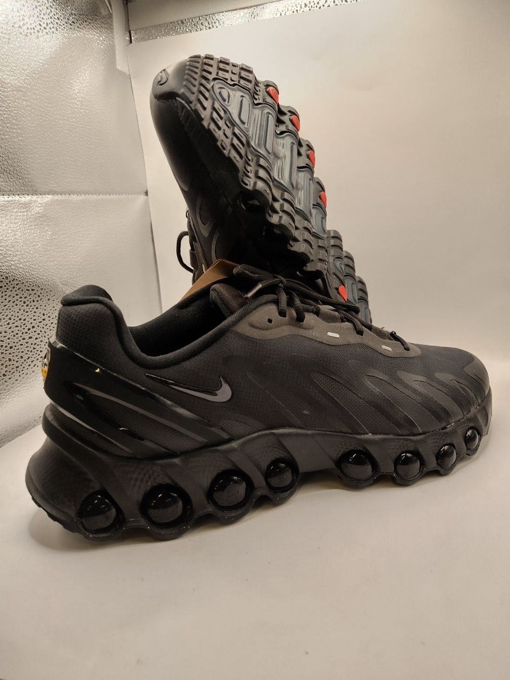 Nike Scarpe da uomo: Nike - M Air Max DN8 - Black/Antracite Gr. 47 – Nuovo e nell'imballaggio originale da Dällikon venduto da Retouren_Resale