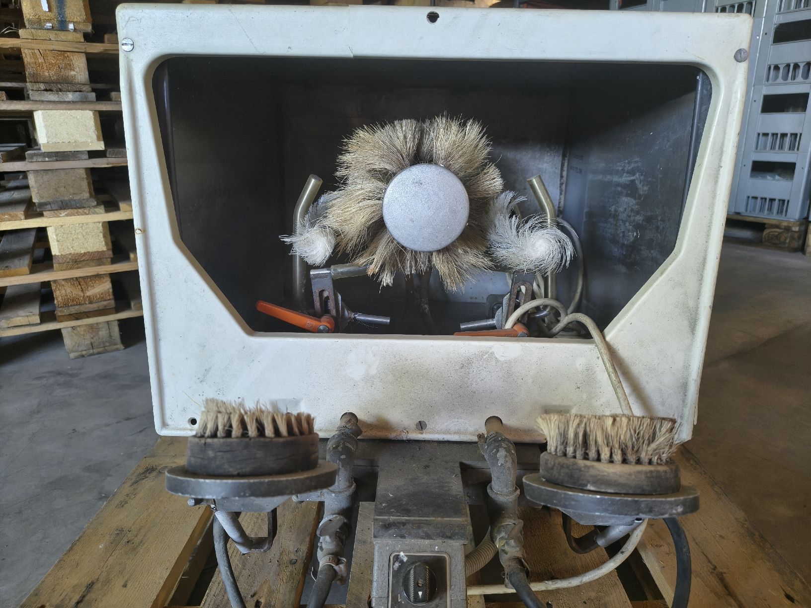 Tutte le macchine: Flaschenputzmaschine Seitz – Usato da Ossingen venduto da Ret88 1