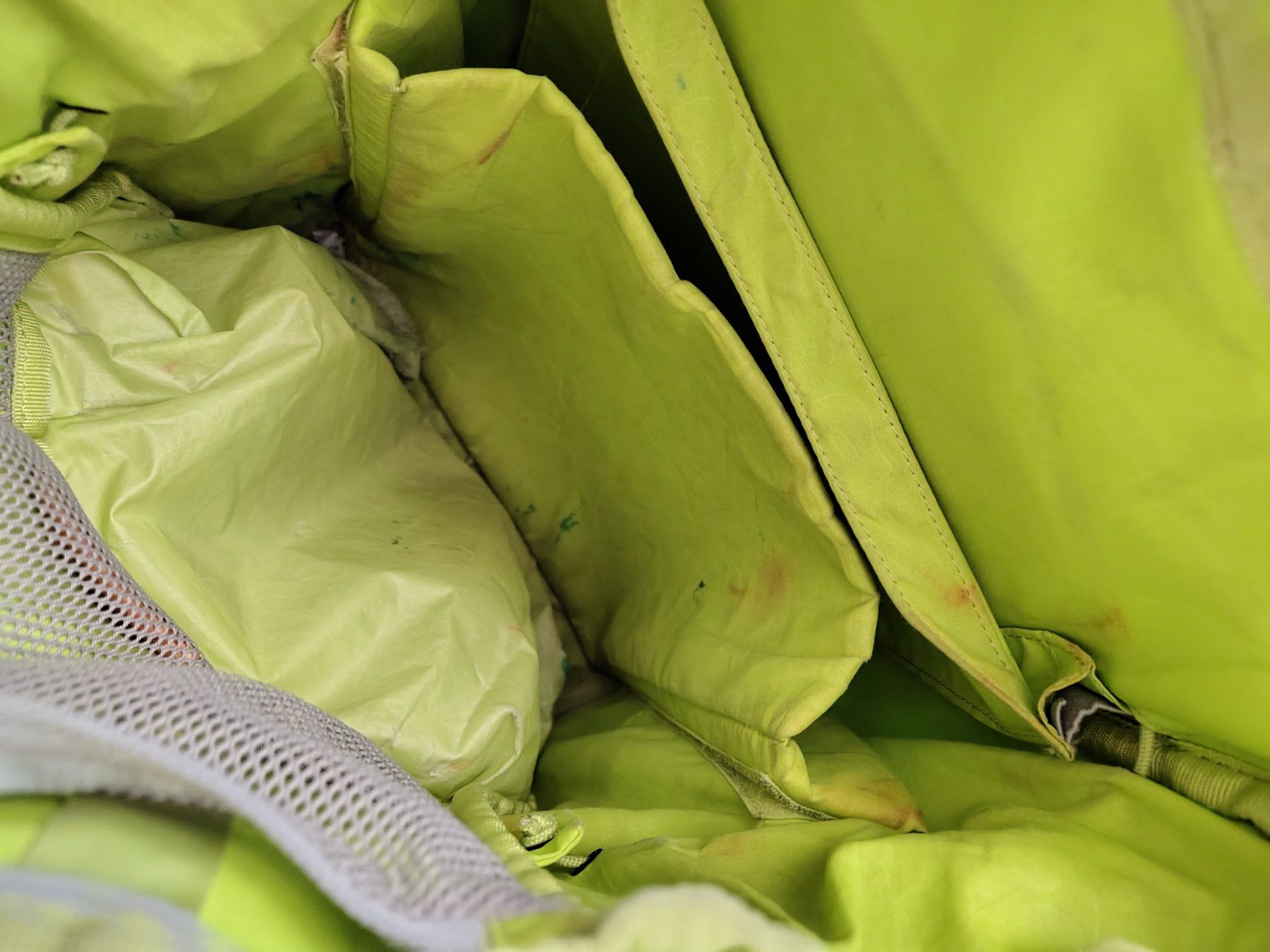 Ergobag Zaini: Gebrauchter ergobag Schulrucksack mit Alien-Kletties – Usato da Uster venduto da Truda 3
