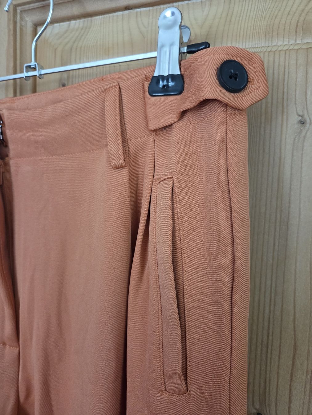 Hosen: Damenhose Orange Grösse S – Gebraucht aus Hittnau von SirKahn 2