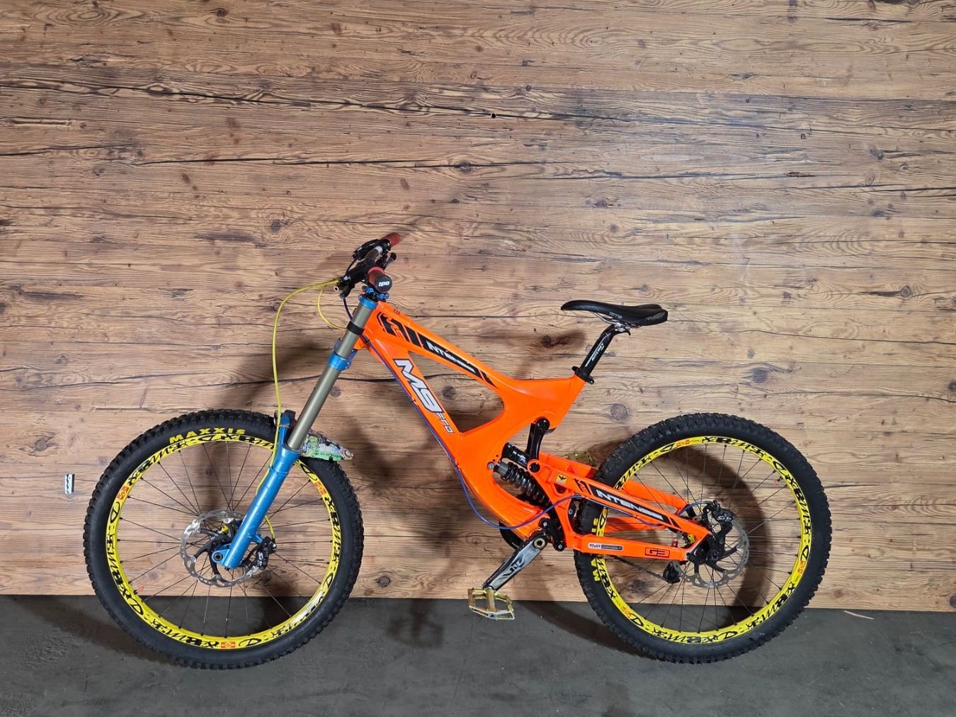 Biciclette: Intense M9 Pro Downhill Bike – Usato da Buchs SG venduto da Schwendener-9470