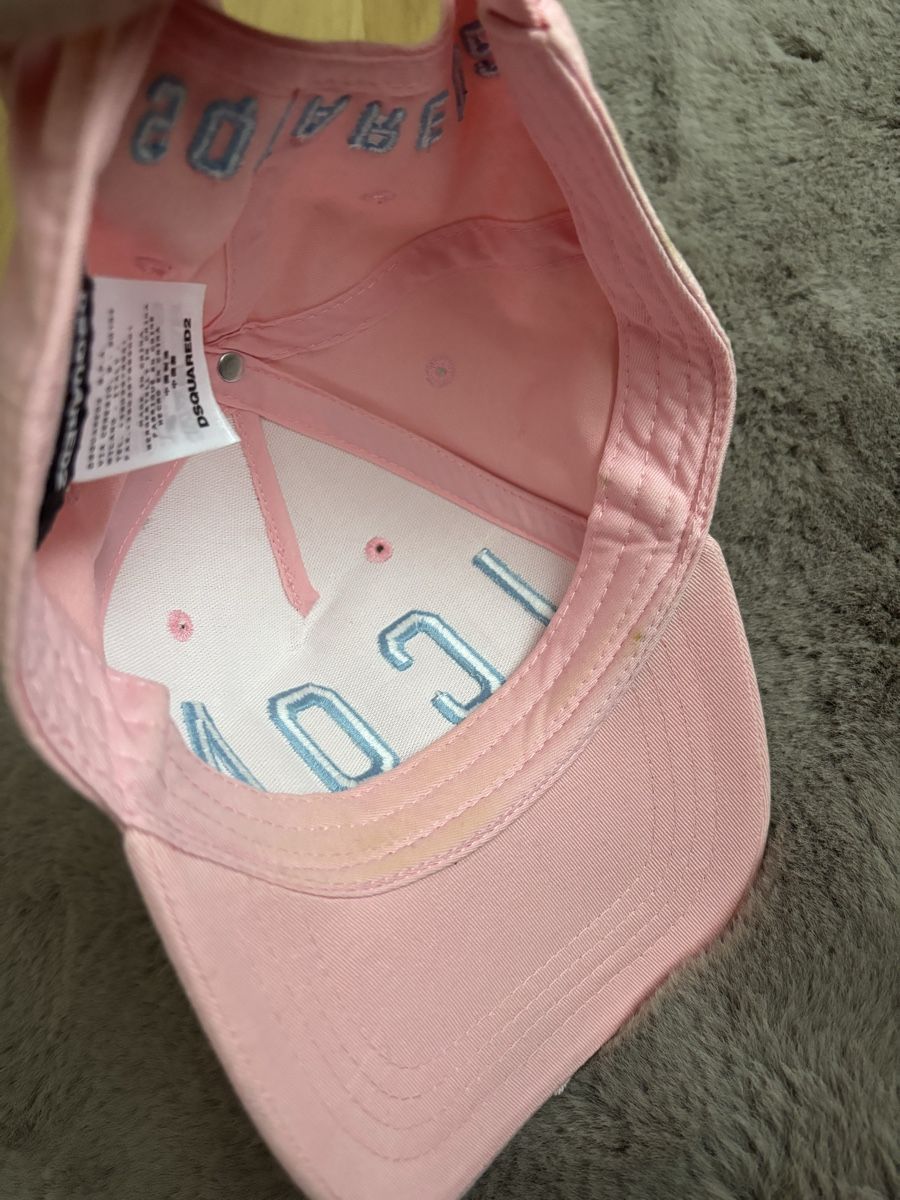 Dsquared2 Altro in  Abbigliamento & Accessori: Originale Dsquared2 Icon Cap, Grösse verstellbar, Rosa 53 – Usato da Augst BL venduto da fine-art 4