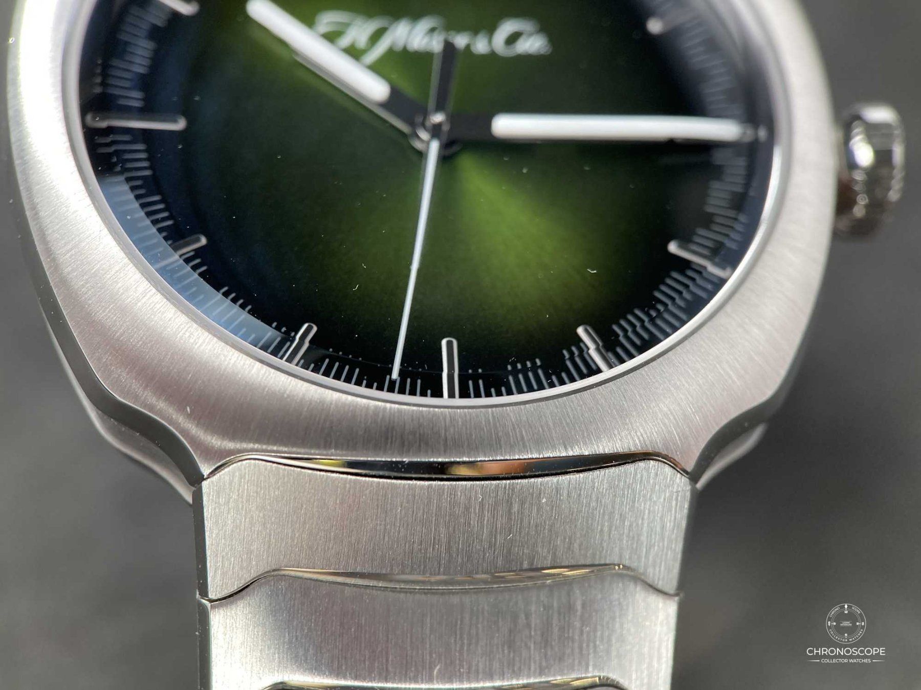 H.Moser & Cie Orologi: H. Moser&Cie. Streamliner Centre Seconds, ref. 6200-1200 – Nuovo (secondo la descrizione) da Luzern venduto da ChronoScope6004 5
