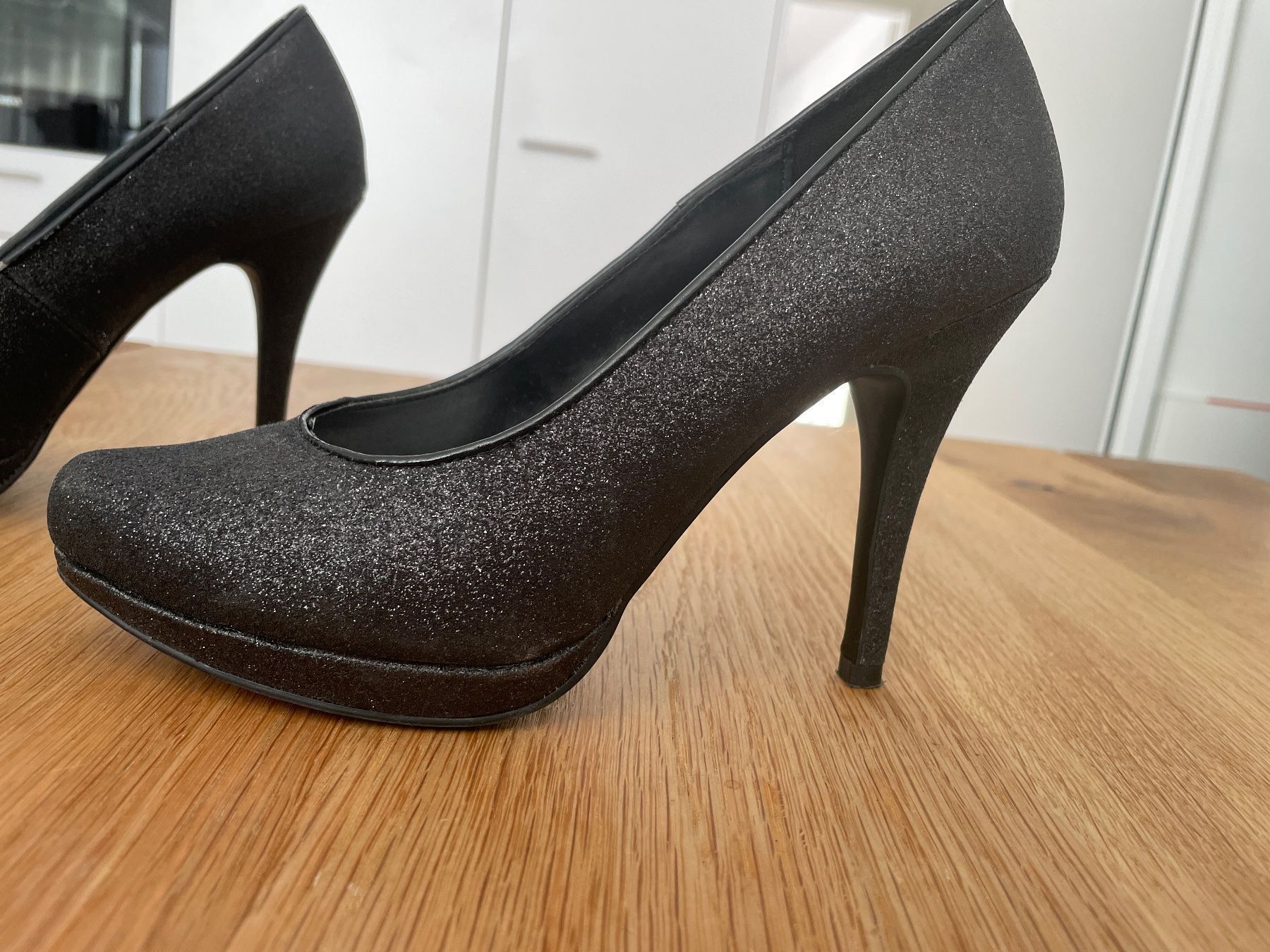 Scarpe da donna: High Heel Pumps Gr. 37 – Nuovo (secondo la descrizione) da Mühlethurnen venduto da Fudoshin1 4