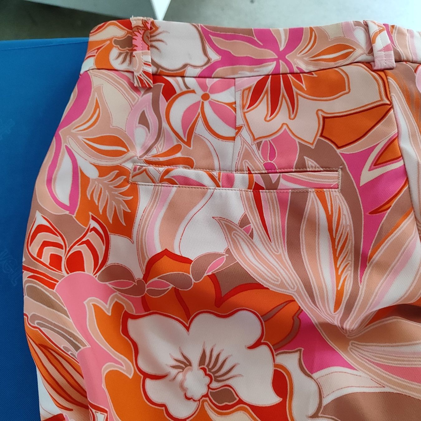 Cambio Pantaloni: CAMBIO Sommer Hose Gr 40 – Nuovo e nell'imballaggio originale da Langnau am Albis venduto da Judithsebi 4