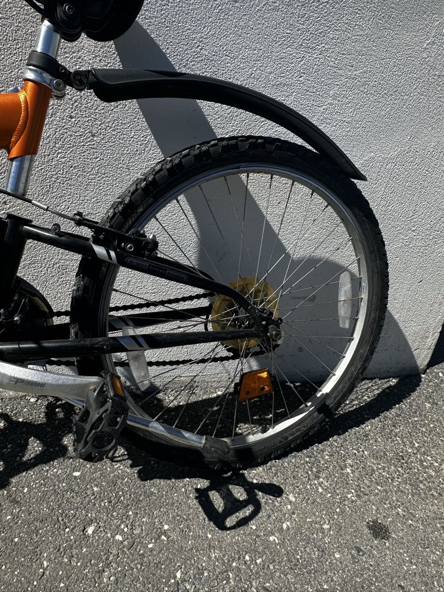 Leopard Biciclette: Kinderfahrrad – Usato da Obersaxen venduto da sin_mvy5 2