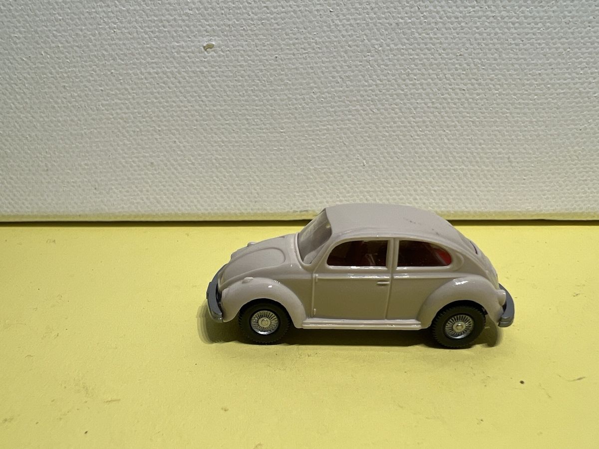 Wiking Modellini d'auto: Wiking Käfer 1300 hellelfenbein 1/87 – Usato da Weinfelden venduto da Kammerflimmern 2