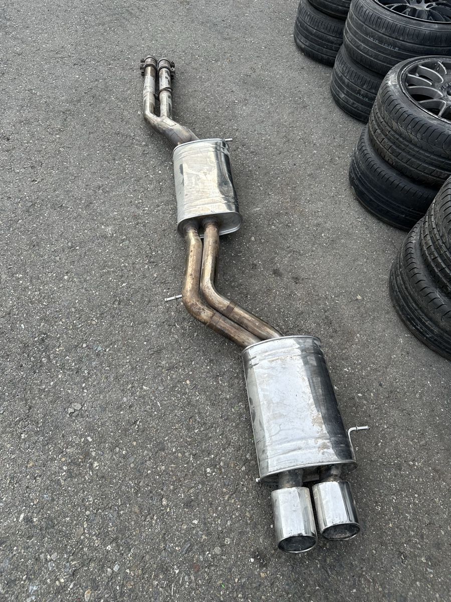 Audi Sistemi di scarico: AUDI RS4 b5 Sportauspuff – Usato da Oetwil am See venduto da CarParts