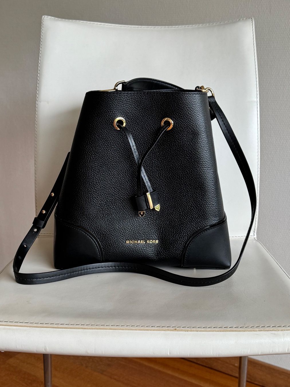 Michael Kors Borse da donna: Sac seau Michael Kors – Usato da Coppet venduto da laure2010 1