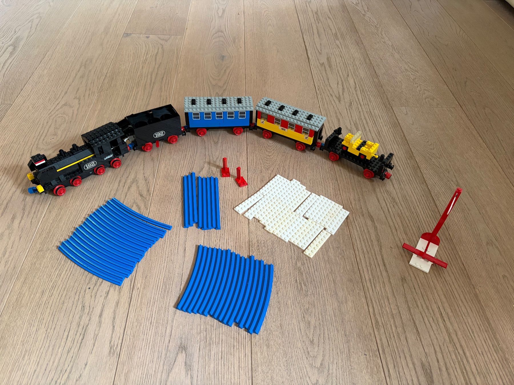 Lego Baukästen: Lego Eisenbahnset Train 182 – Gebraucht aus Versoix von chr_2rpz